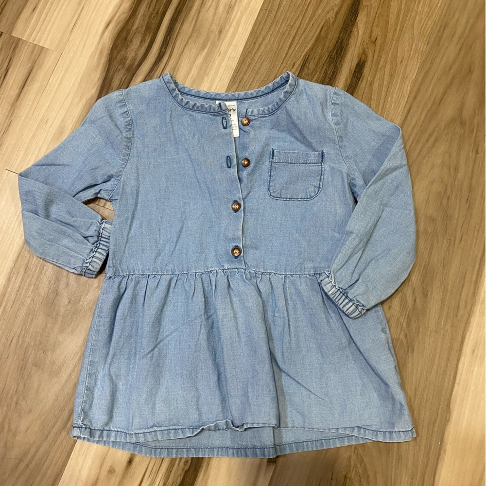 Carter’s 12 months long sleeve shirt